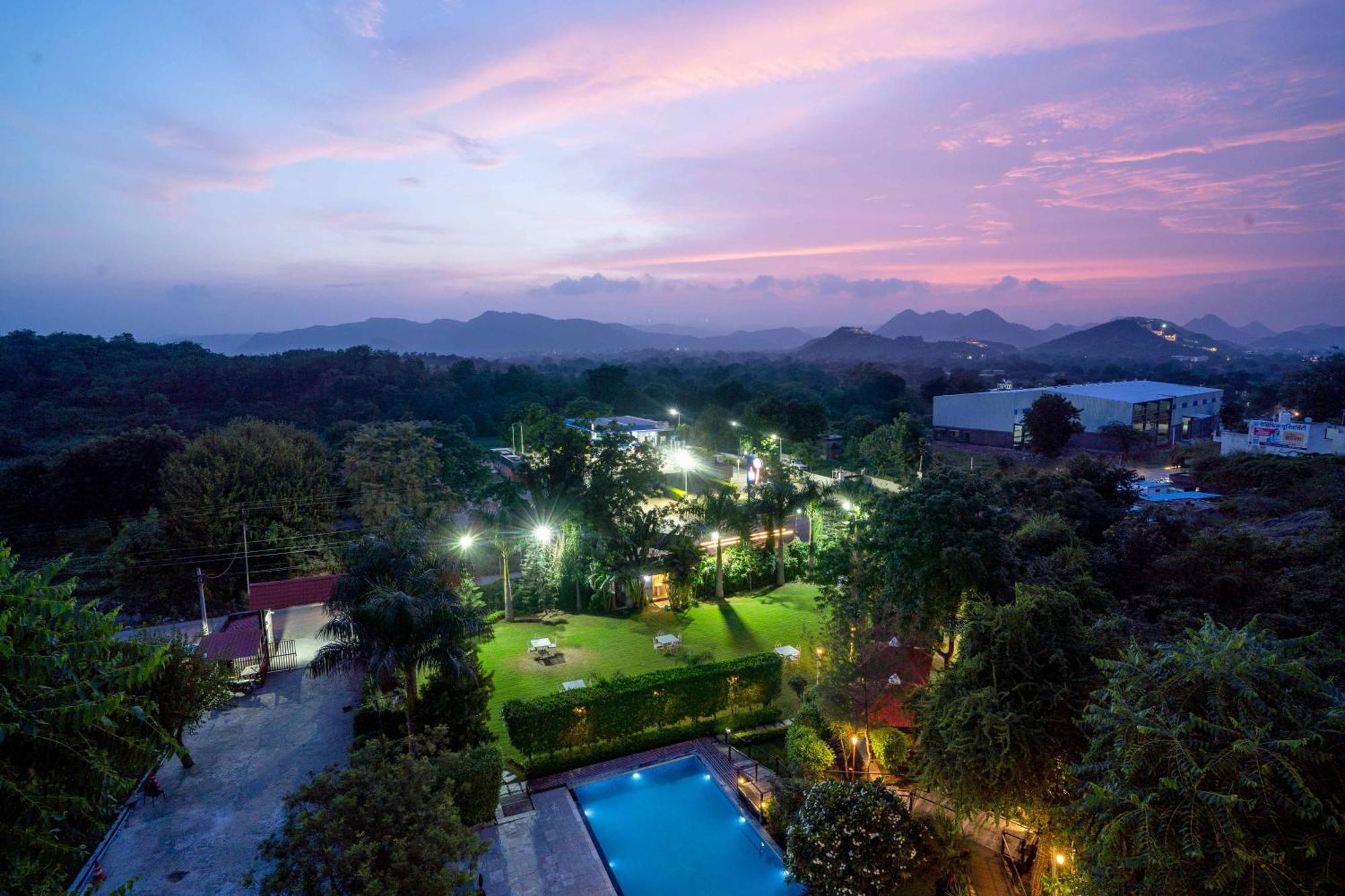 Отель Treebo The Aravali Getaway Удайпур Экстерьер фото